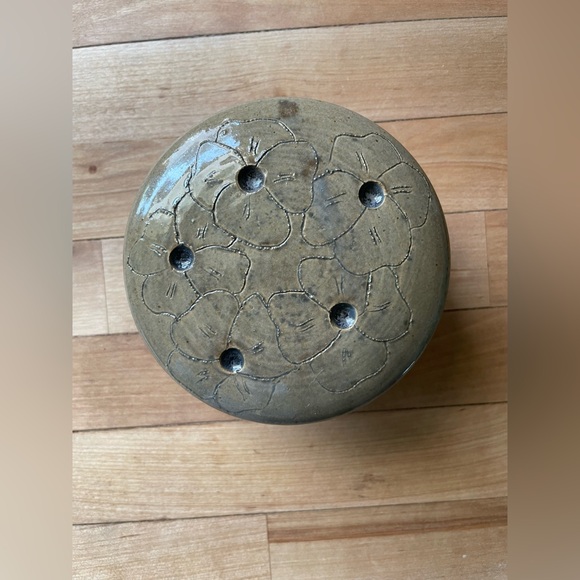 Vintage Other - Floral Pottery Bowl